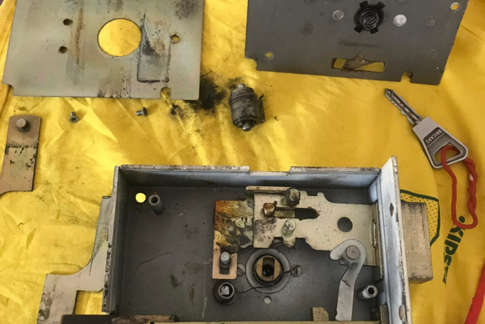 Intervention sur serrure ancienne BRICARD SUPER SÛRETÉ à Charentay