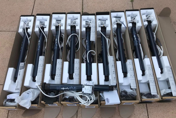 Conversion de volets roulants Bubendorff en motorisation SOMFY RS100 IO à Belleville-en-Beaujolais