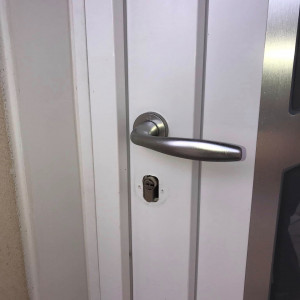 Réparation de portes après effraction à Messimy-sur-Saône (01) et La Chapelle-de-Guinchay (71)