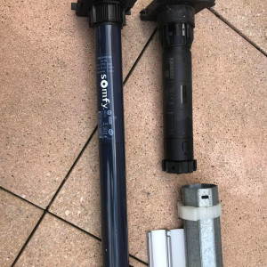 Conversion de volets roulants Bubendorff en motorisation SOMFY RS100 IO à Belleville-en-Beaujolais