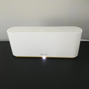 Transformation de moteurs filaires en volets roulants pilotables à distance à Lurcy