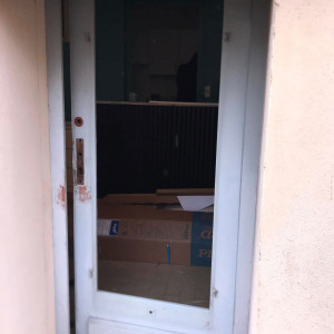 Renforcement de porte avec vitrage anti-effraction et serrure multipoints à Saint-Georges-de-Reneins