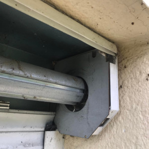 Intervention en urgence sur un volet roulant JOLYMOTOR à Belleville-en-Beaujolais