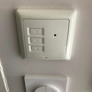 Conversion de volets roulants Bubendorff en motorisation SOMFY RS100 IO à Belleville-en-Beaujolais