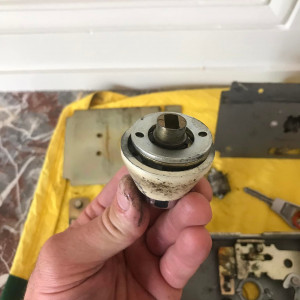 Intervention sur serrure ancienne BRICARD SUPER SÛRETÉ à Charentay