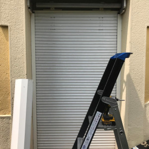 Intervention en urgence sur un volet roulant JOLYMOTOR à Belleville-en-Beaujolais