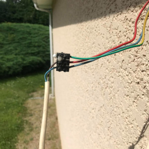 Conversion de volets roulants Bubendorff en motorisation SOMFY RS100 IO à Belleville-en-Beaujolais